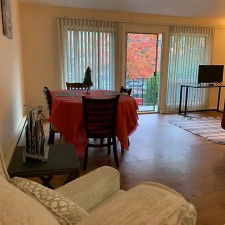 North Capital Hill Oasis Villa